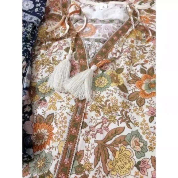 Gypsy Floral Bohemian Peasant Long Sleeve Blouse - Picture 3 of 4